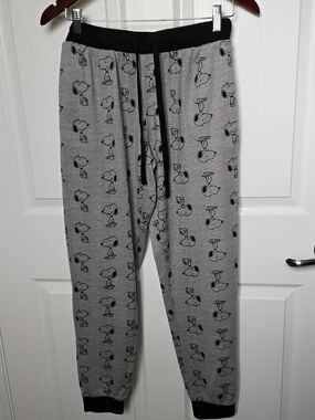 Peanuts Gray Snoopy Pattern Leisure Pants with Black Waistband Size SM